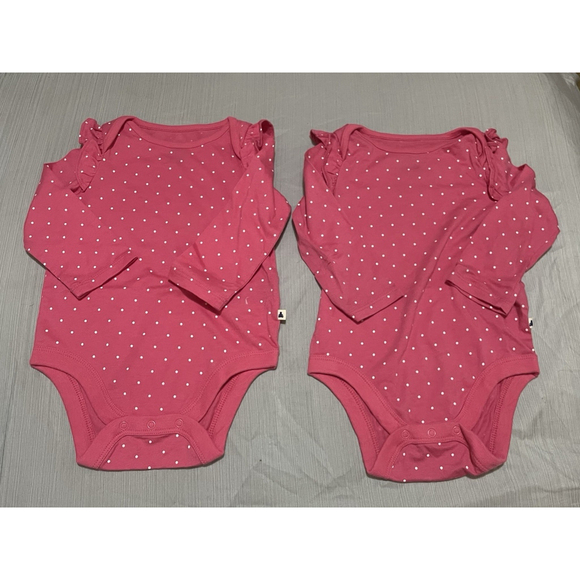 3 Sets Of Twin Girls Bodysuits Size 12 Month - Picture 4 of 5
